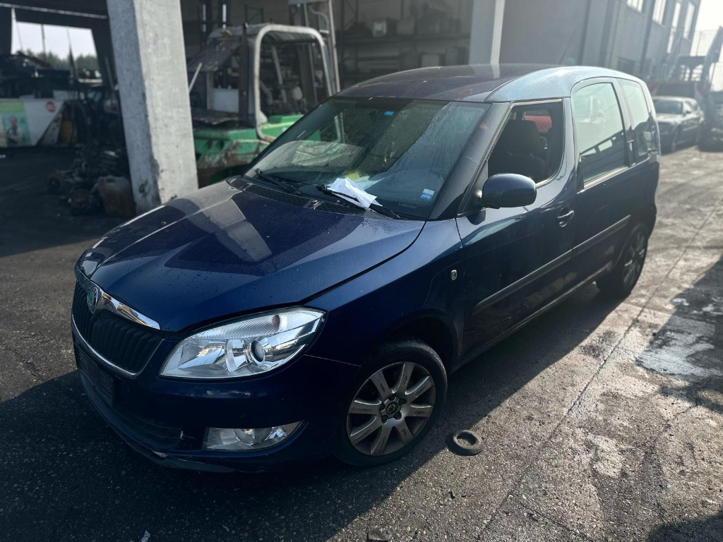 Armatura bara spate Skoda Roomster 2012 hatchback 1.6 tdi CAY