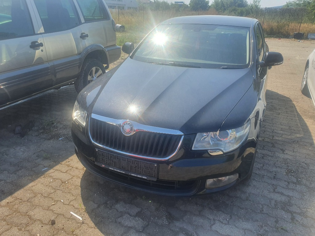 Armatura bara spate Skoda Superb 2 2012 