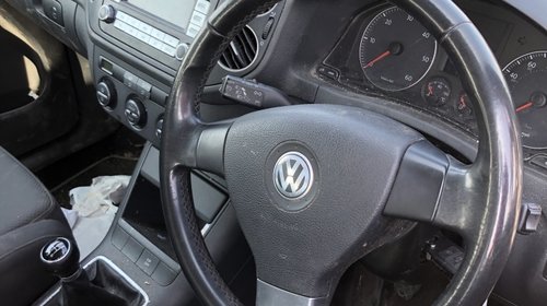 Armatura bara spate Volkswagen Golf 5 Pl