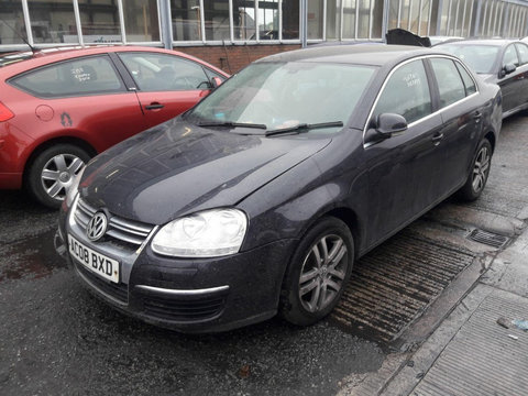 Armatura bara spate Volkswagen Jetta 2008 Sedan 2.0 TDi