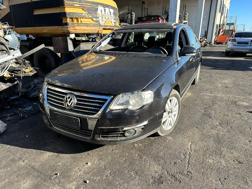 Armatura bara spate Volkswagen Passat B6 2008 sedan 2.0tdi 170cp