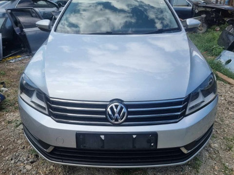 Armatura bara spate Volkswagen Passat B7 2014 berlina 2.0