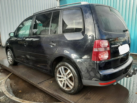 Armatura bara spate Volkswagen Touran 2009 VAN 1.9 TDI