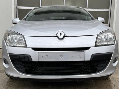 Armatura/intaritura bara fata Renault Megane 3 - 1.5 DCI 110 CP Euro 5