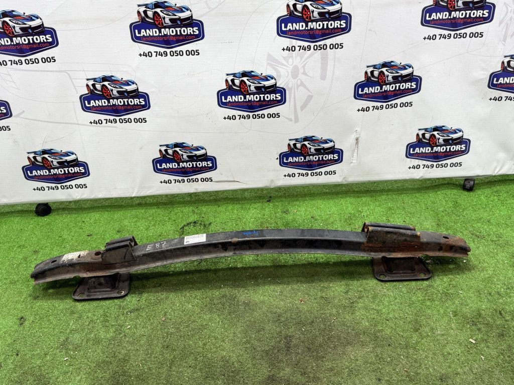 Armatura intaritura bara spate bmw seria 1 e87 200