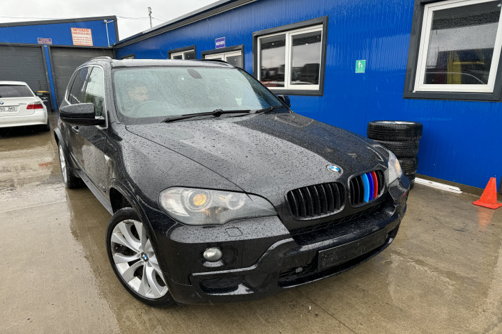 Armatura / Intaritura bara spate BMW X5 E70 [2006 