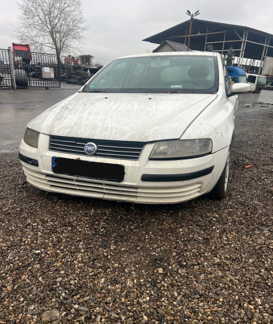 Armatura / Intaritura bara spate Fiat Stilo [2001 - 2010] Hatchback 5-usi 1.6 MT (103 hp)