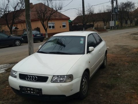 Audi a3 1.6 din 1999 dezmembrez