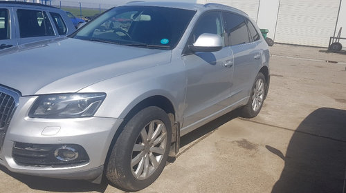 Audi Q5 din 2008, motor 2.0 tdi 4x4, tip