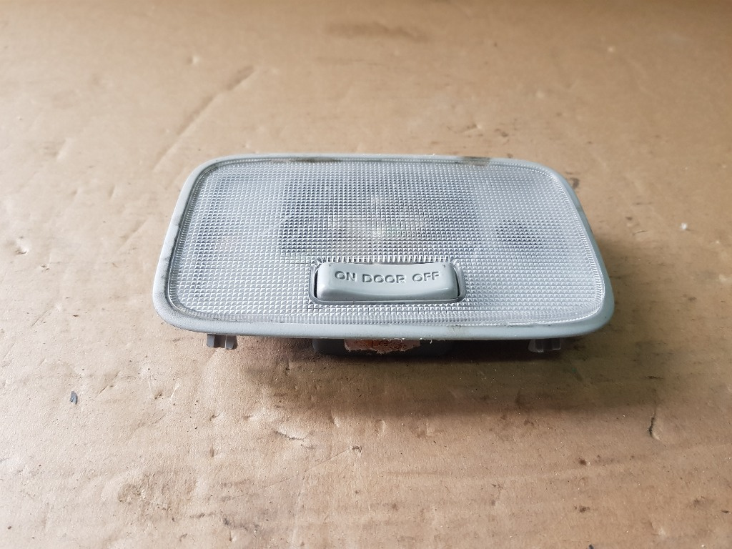 AUTOBESTCRAIOVA vinde: Plafoniera Hyundai i20 cod:
