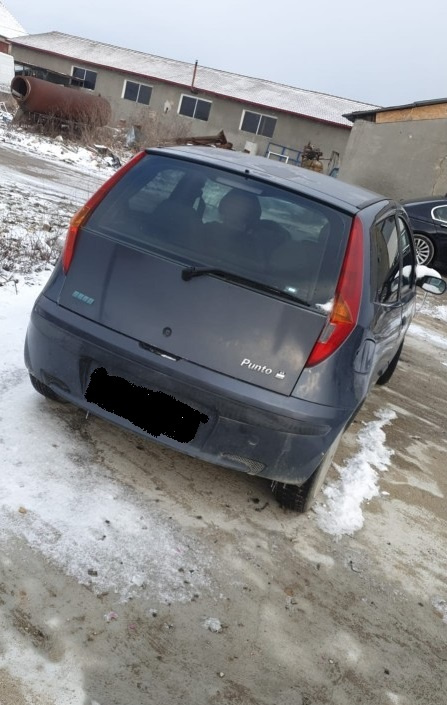 Ax came Fiat Punto 2003 Hatchback 1.2