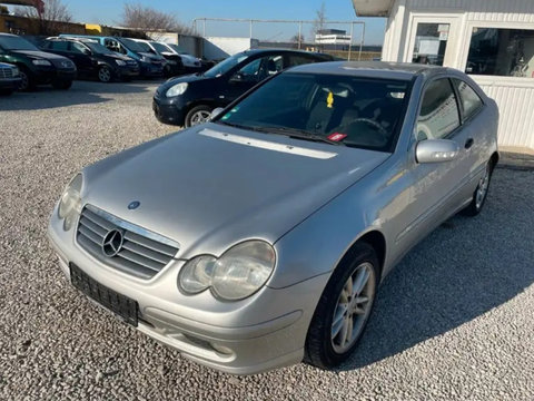 Ax came Mercedes C-Class W203 2002 Hatchback Coupe