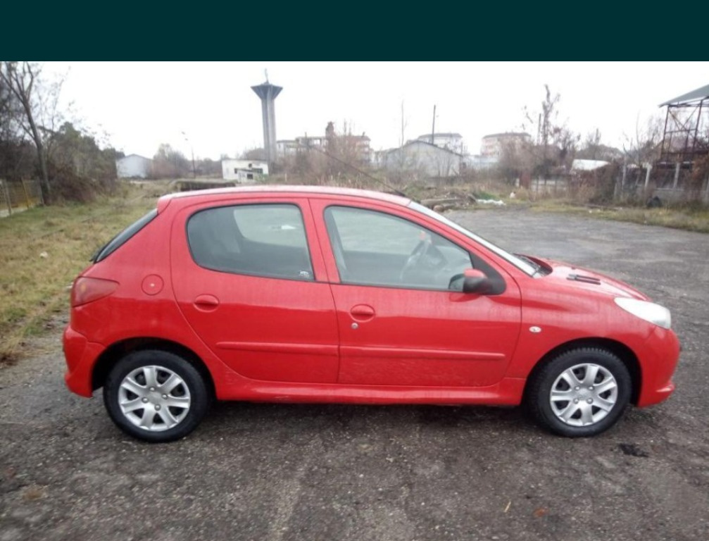 Ax came Peugeot 206 2010 4 uși Benzina