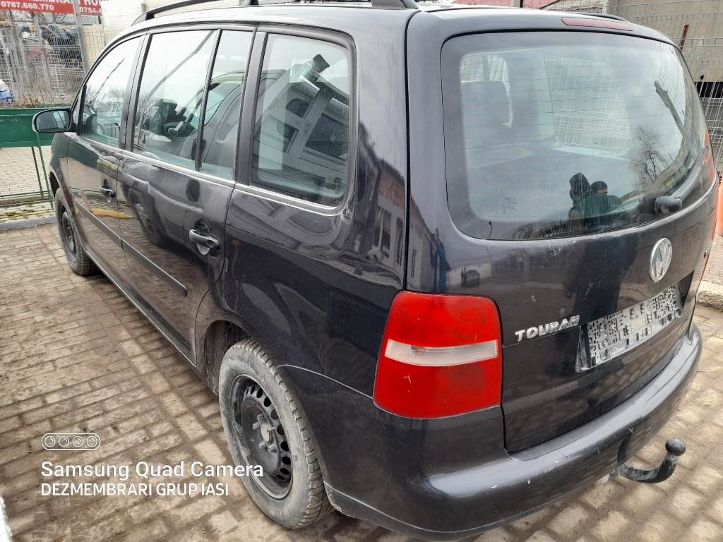 Ax came Volkswagen Touran 2005 monovolum 1.9 diesel