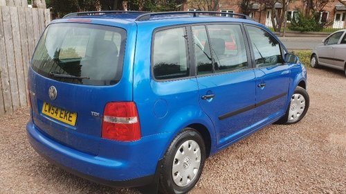 Ax came VW Touran 2006 Hatchback 2,0 BKD