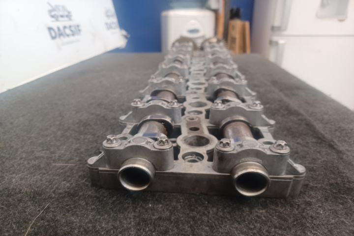 Ax cu came 7800044 7800044 BMW Seria 5 F
