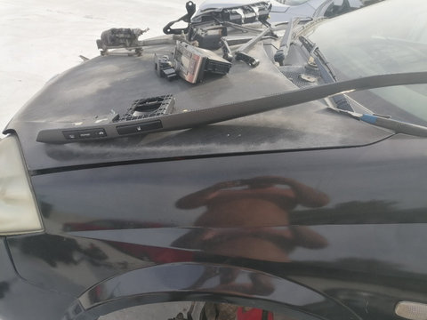 Bagheta bord cu suport pahar Toyota Avensis T25