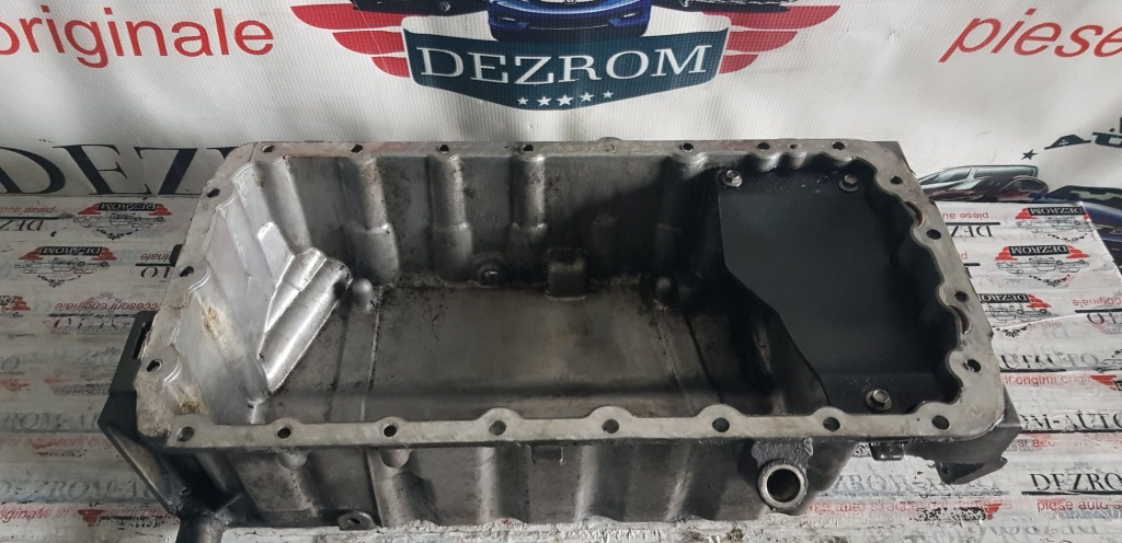Baie de ulei originala CITROËN C4 I 2.0 HDi 136 cai cod piesa : 9653835680