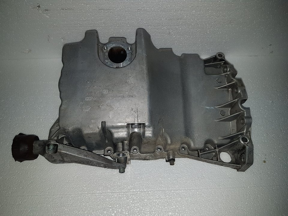 Baie ulei 06b103603as audi a4 b7 2.0 tfsi bgb bwe 