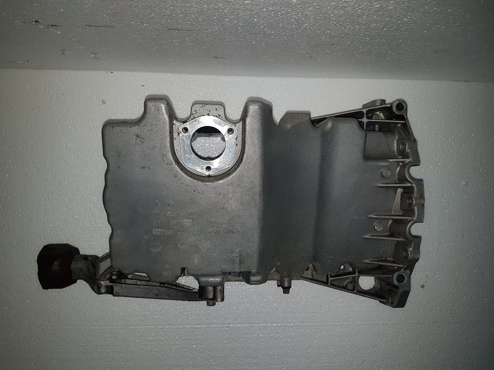 Baie ulei 06b103603as audi a4 b7 2.0 tfs