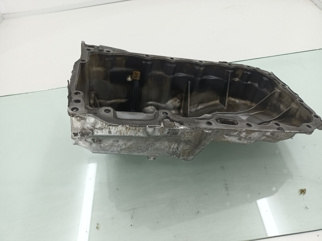 Baie ulei BMW SERIA 3 F30 2.0 D N47D20C 2012-2018 7812360 DezP: 65561