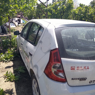 Baie ulei Dacia Sandero 2010 Hatchback 1.5 dCi