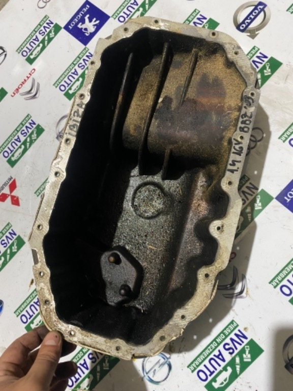 Baie ulei seat ibiza 1.4 benzina 032103603 AB