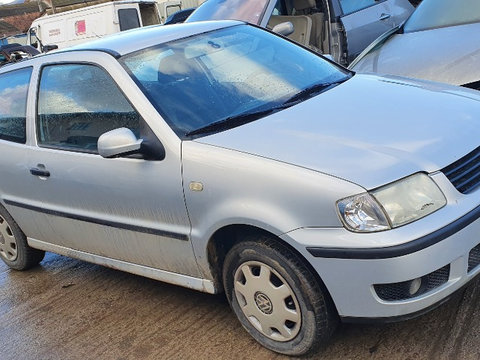 Baie ulei Volkswagen Polo 6N 2000 Berlină 1.4 B