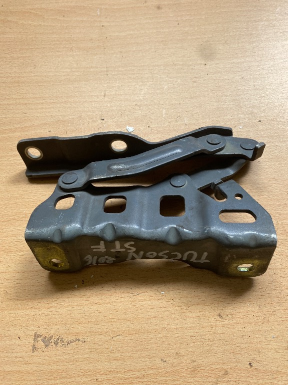 Balama capota motor partea stanga Hyundai Tucson 3