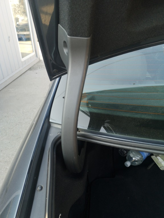Balama capota portbagaj stanga Mercedes c220 w204