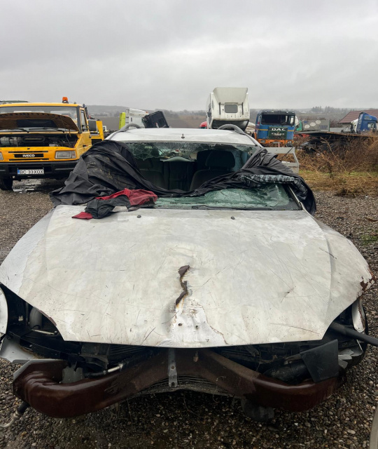 Balama inferioara usa fata stanga Ford M