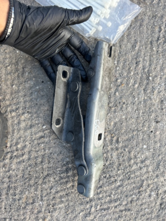 Balamale capota BMW E60;7008727
