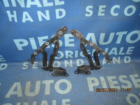 Balamale capota Chrysler 300C 2008 (spate)