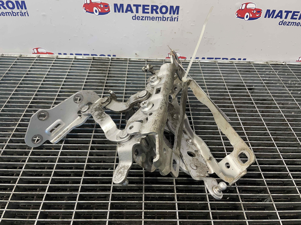 BALAMALE CAPOTA FATA MERCEDES C-CLASS C-CLASS - - 