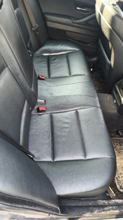 Bancheta spate BMW F10 / 2011
