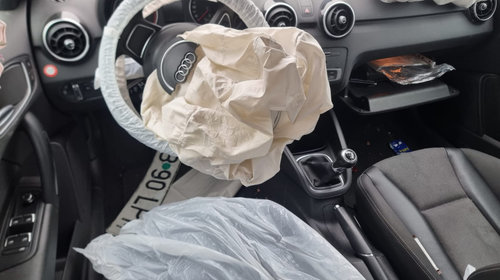 Bancheta spate completa Audi A1 8X [2010