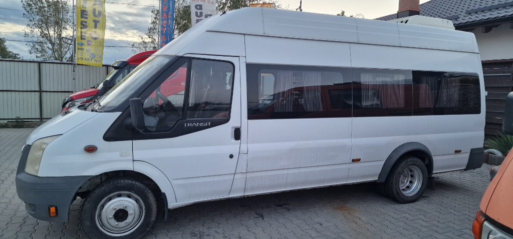 Bancheta spate Ford Transit 2009 MICROBU