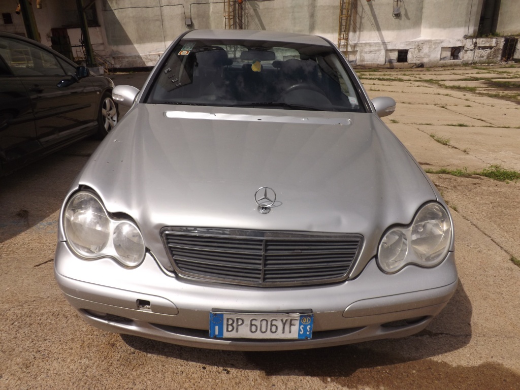 Bancheta spate Mercedes C-CLASS W203 200