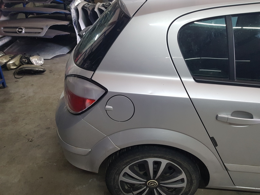 Bancheta spate Opel Astra H 2005 HATCHBACK 1.7 Diesel