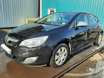 Bancheta spate Opel Astra J 2010 Hatchback 1.3 CDT