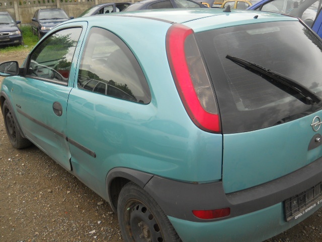 Bancheta spate Opel Corsa C 2004 2 usi 1,0