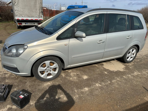 Bancheta spate Opel Zafira B 2005 Hatchback 1.9