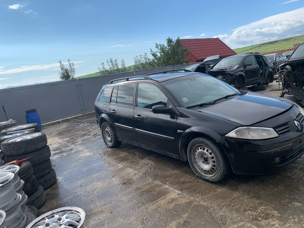 Bancheta spate Renault Megane 2 2004 com