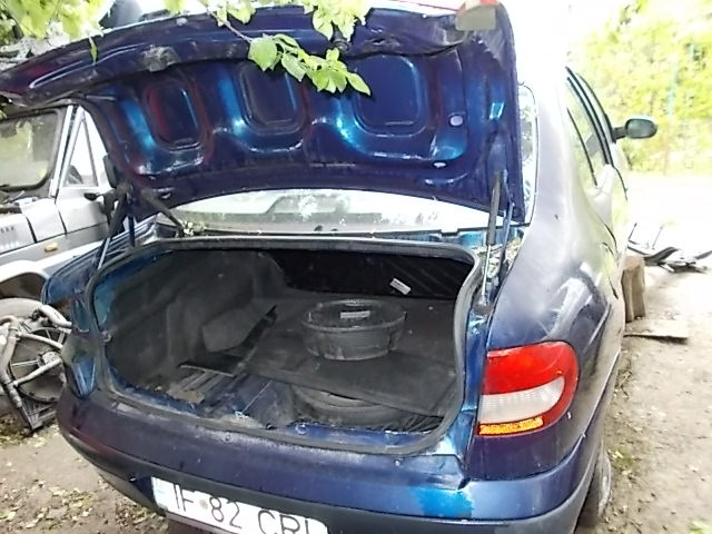 Bancheta spate Renault Megane 2002 sedan