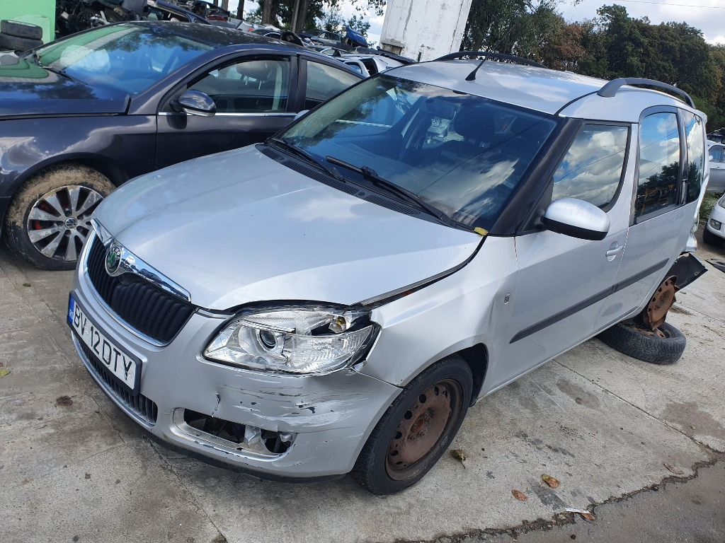 Bancheta spate Skoda Roomster 2009 monovolum 1.4 tdi BNM