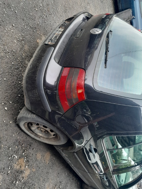 Bancheta spate Volkswagen Golf 4 2001 ha