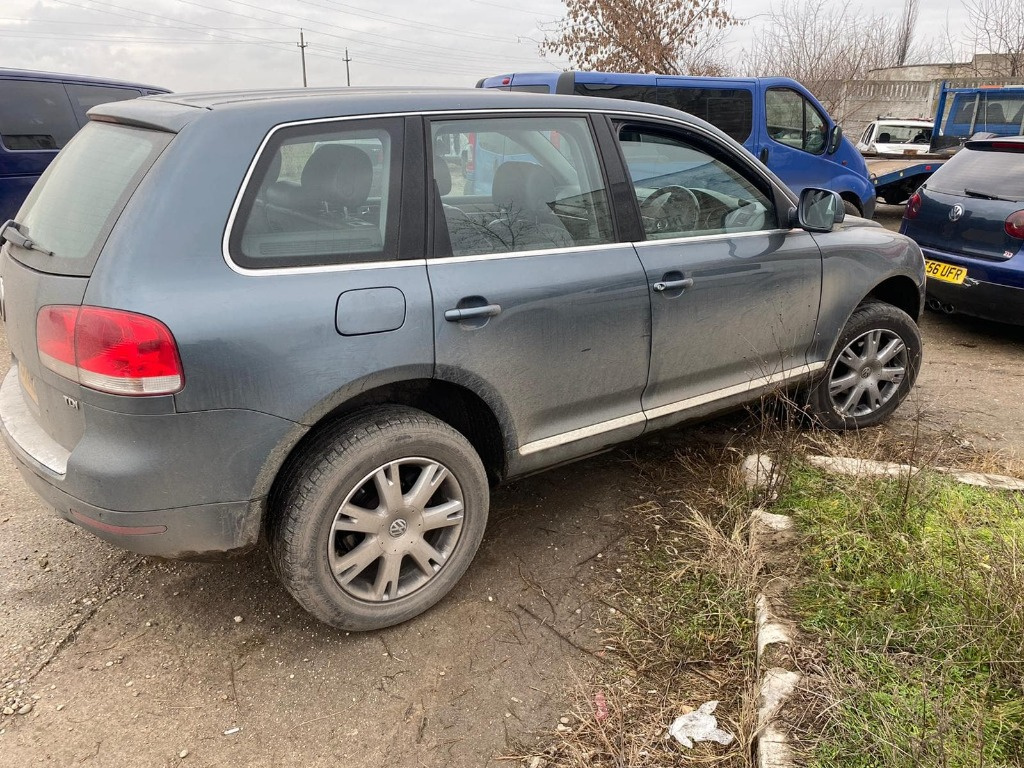 Bancheta spate Volkswagen Touareg 7L 200