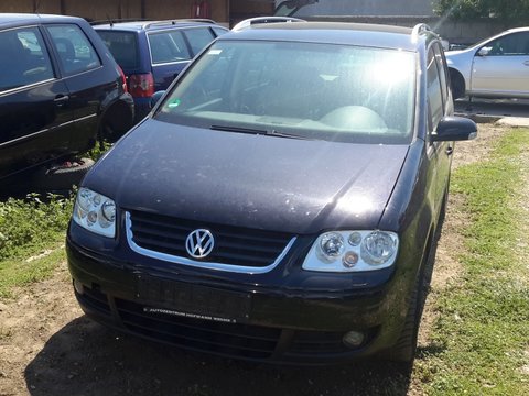 Bancheta spate Volkswagen Touran 2004 hatchback 2.0tdi