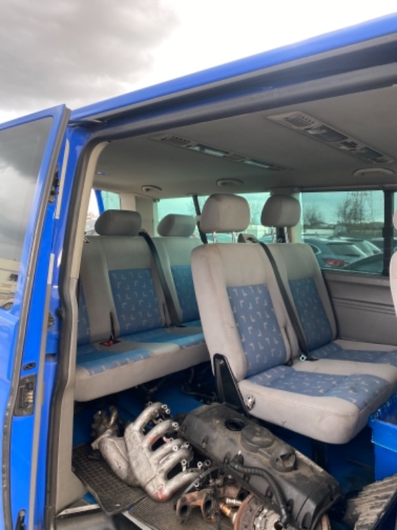 Banchete spate vw t5 caravelle 2009