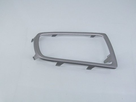 Bandou argintiu proiector 06- MAZDA 6 02-08 cod GR1A50C12A